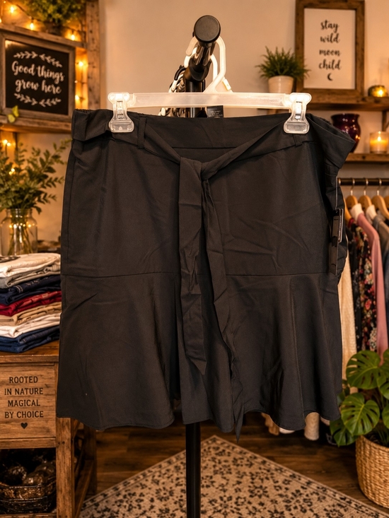 Soho Pants - NWT SOHO Skort | Women's XL | Black Pull-On Skort | Stretch Waist